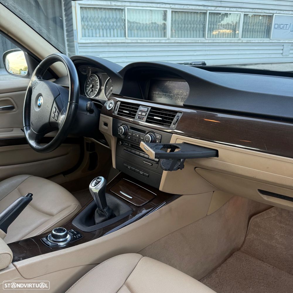 BMW 320 d Efficient Dynamic Edition Sport Line - 7