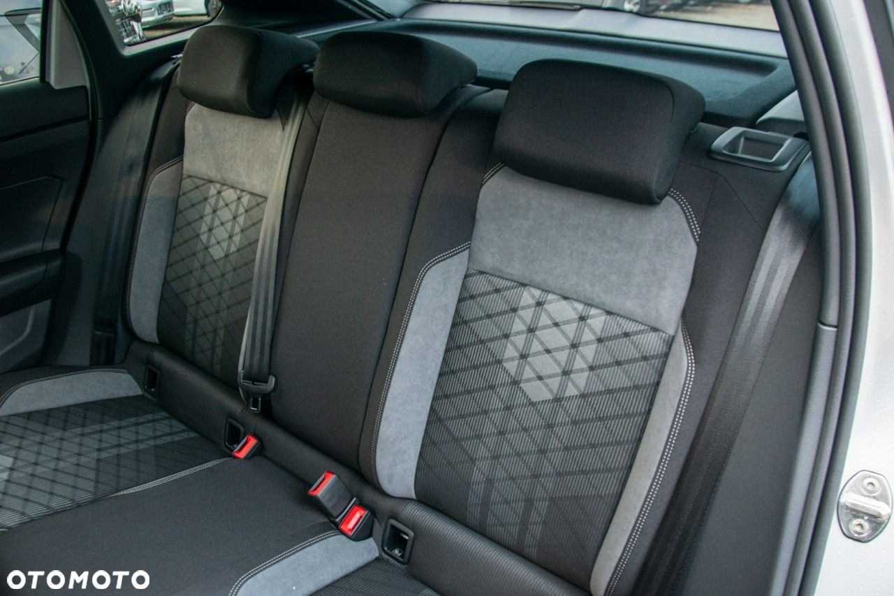 Volkswagen Taigo - 15