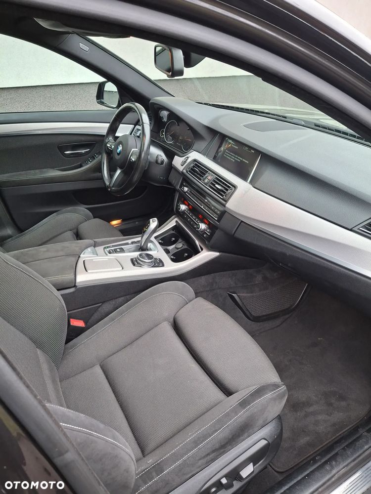 BMW Seria 5 520d Sport-Aut - 8