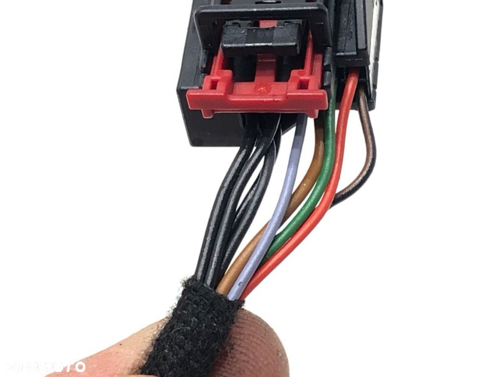 LUSTERKO PRAWY  SKODA KODIAQ (NS7, NV7, NS6) 2016 - 2022 2.0 TSI 4x4 140 kW [190 KM] benzyna 2019 - - 5