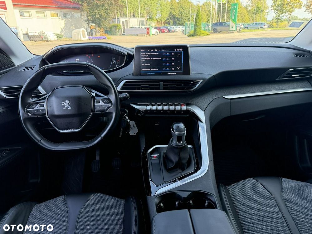 Peugeot 3008 PureTech 130 Stop & Start GPF Active - 19