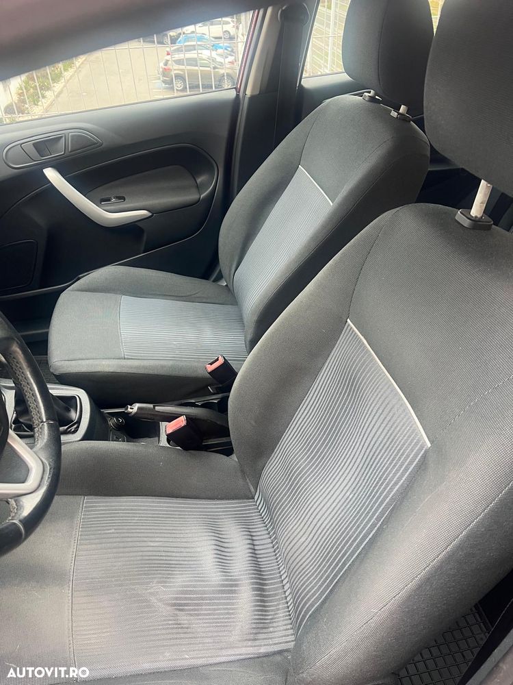 Ford Fiesta - 4