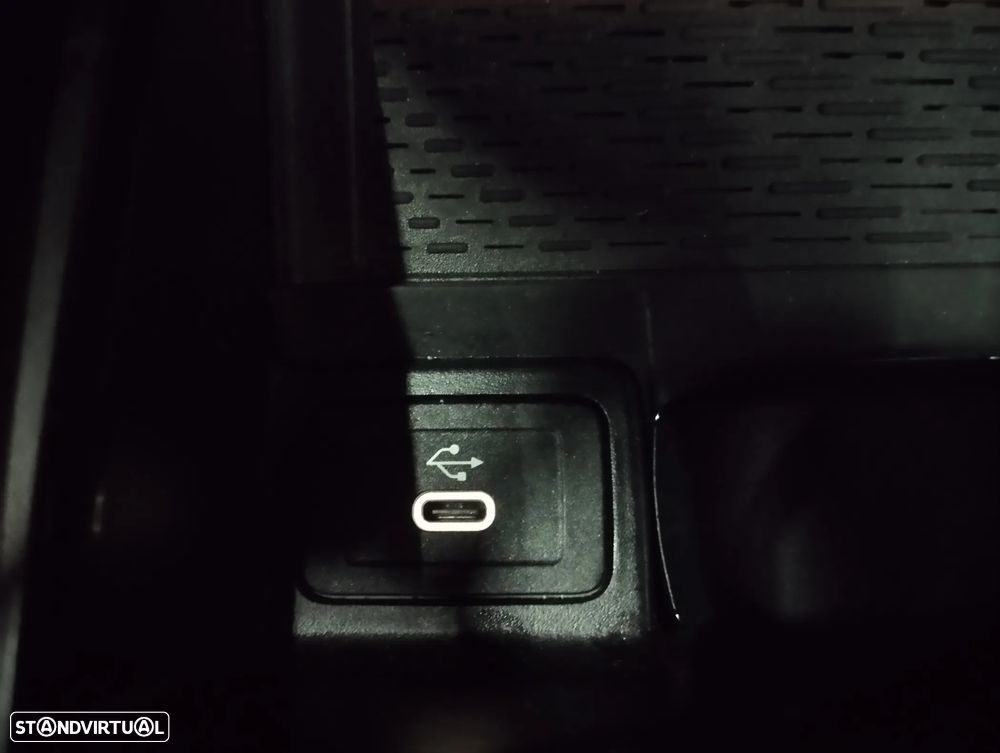 Mercedes-Benz A 200 AMG Line Aut. - 38