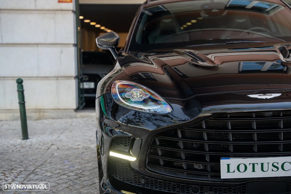 Aston Martin DBX 707 - 6