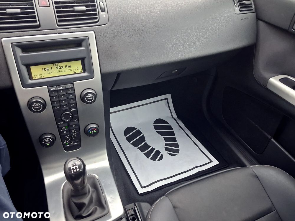 Volvo S40 1.8 Momentum - 16