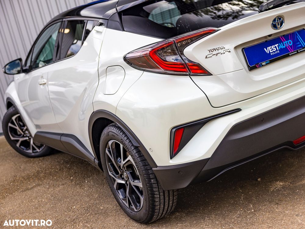 Toyota C-HR 1.8 HSD 4x2 CVT C-ult - 12