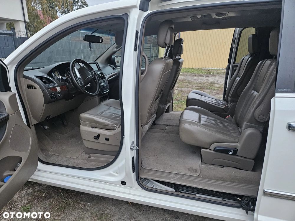 Chrysler Town & Country 3.6 Touring - 9