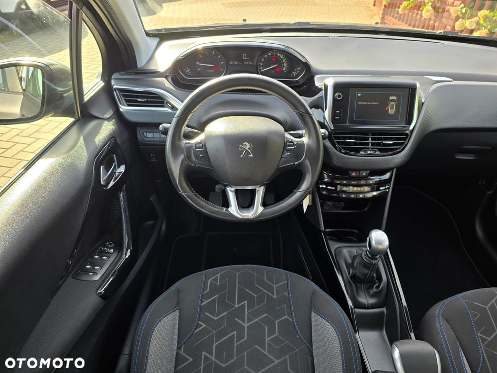 Peugeot 2008 - 7