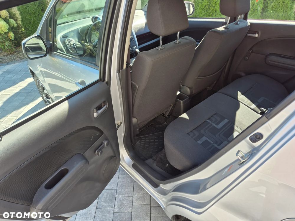 Suzuki Splash - 12