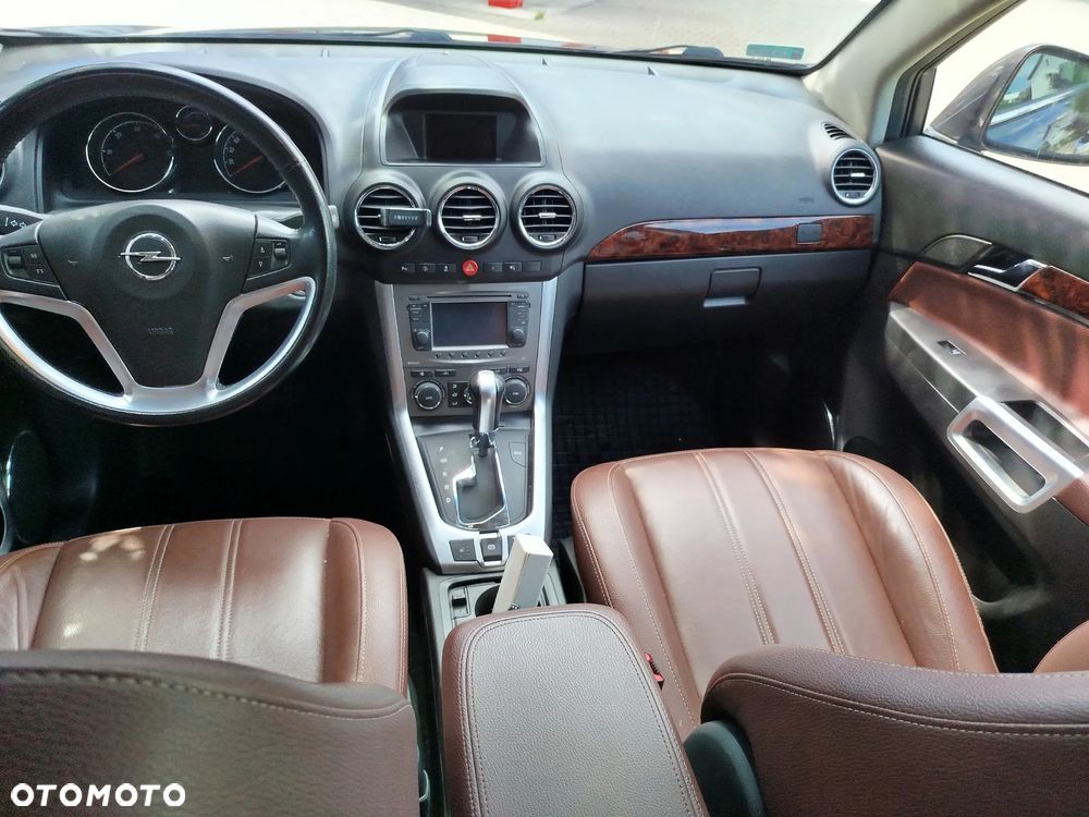 Opel Antara 2.2 CDTI Cosmo - 3