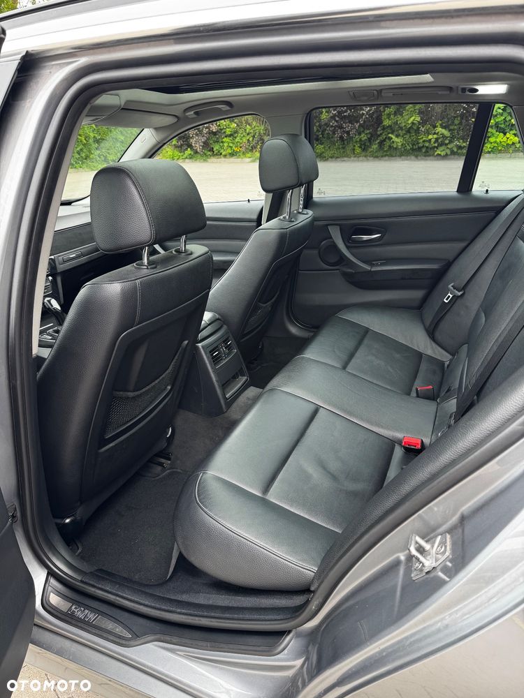 BMW Seria 3 - 10