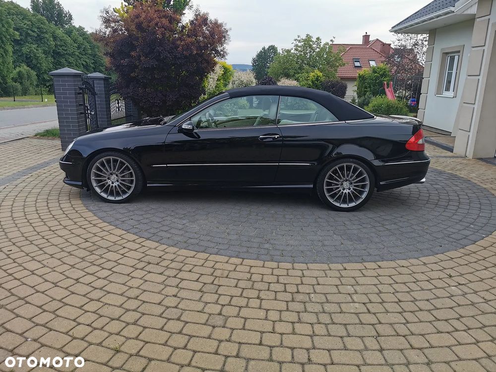 Mercedes-Benz CLK - 14