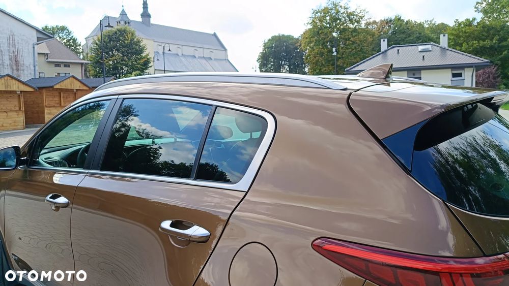 Kia Sportage 2,0 CRDI AWD GT Line - 15