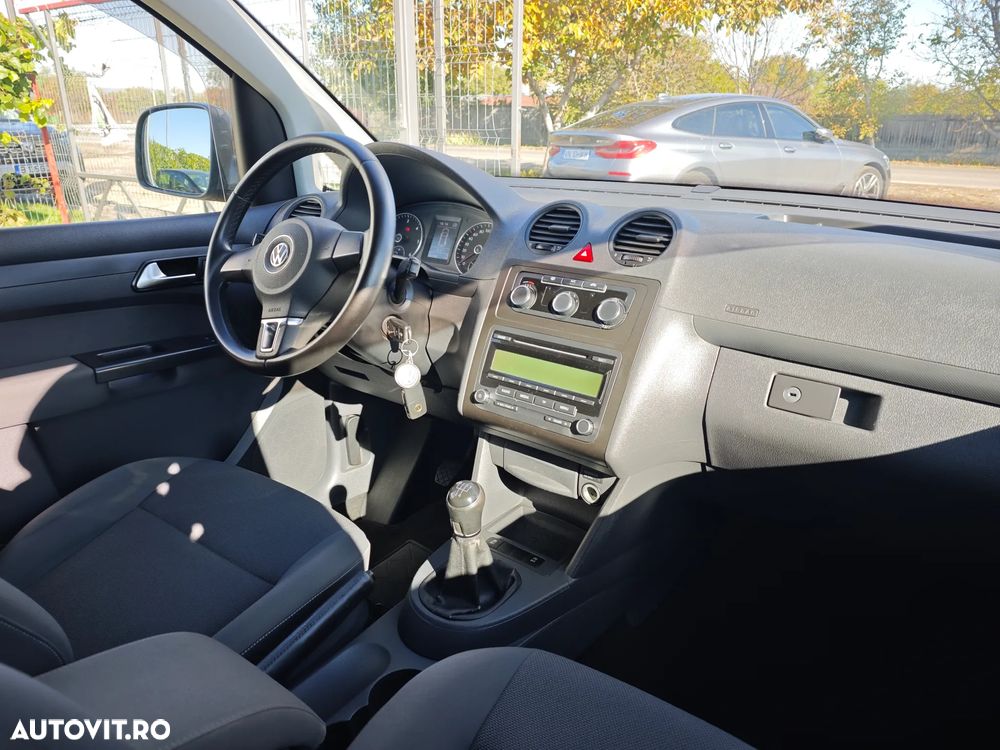 Volkswagen Caddy 1.6 TDI BlueMotion Trendline - 12