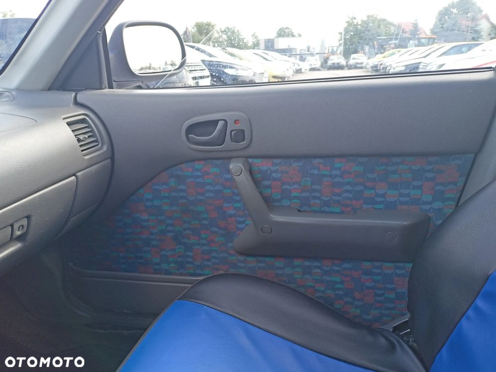 Suzuki Swift - 13