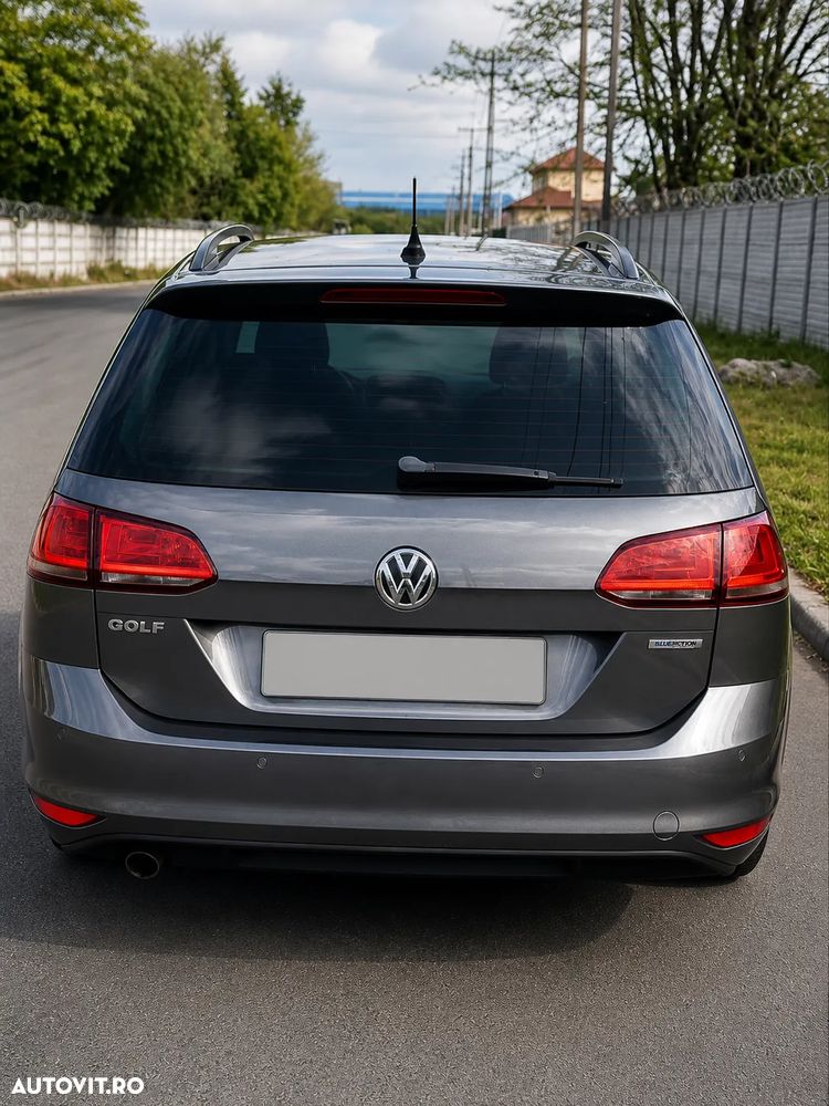 Volkswagen Golf 1.6 TDI DPF BMT Comfortline - 3