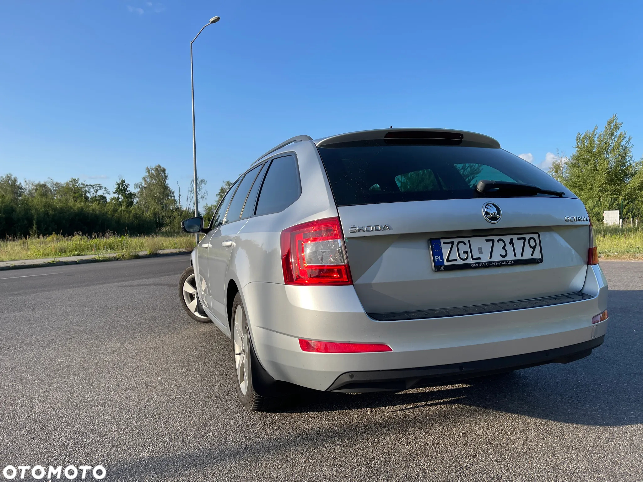 Skoda Octavia 1.6 TDI Elegance DSG - 5
