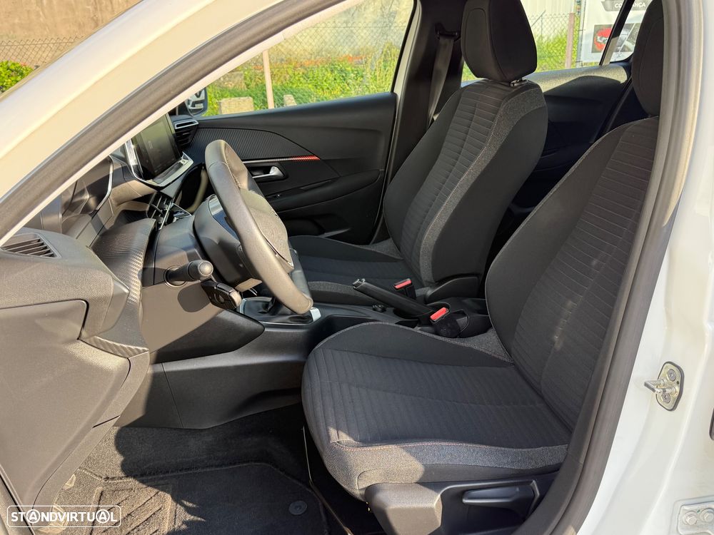 Peugeot 208 1.2 PureTech Active Pack - 14