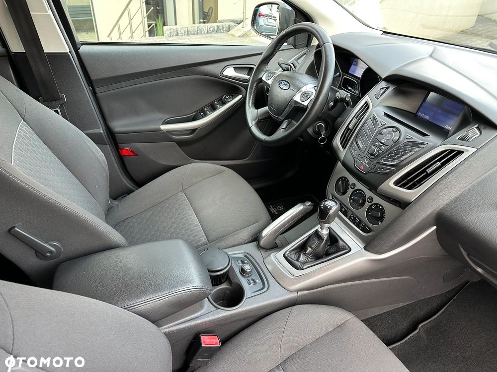 Ford Focus 1.0 EcoBoost Start-Stopp-System Champions Edition - 20