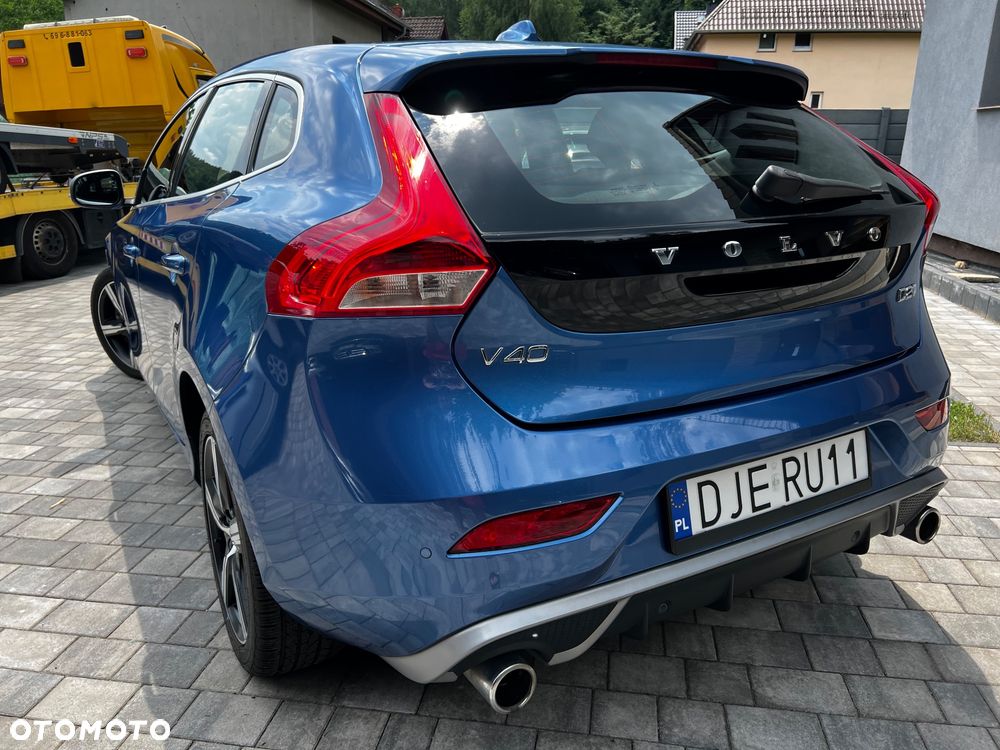 Volvo V40 D2 Drive-E R-Design Kinetic - 14