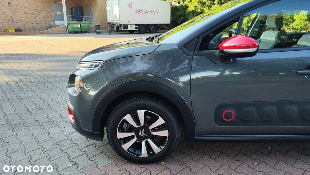 Citroën C3 1.2 PureTech Shine - 3