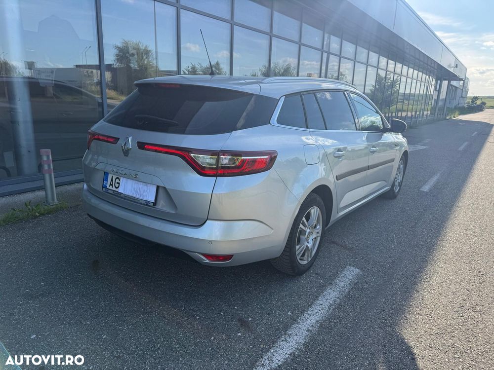 Renault Megane - 8
