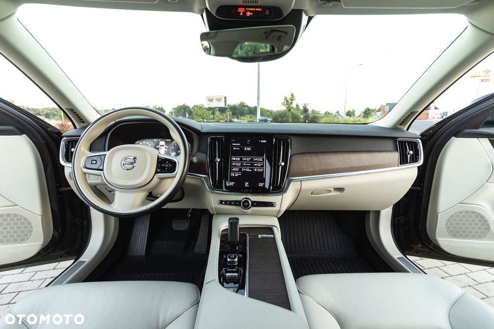 Volvo V90 - 38