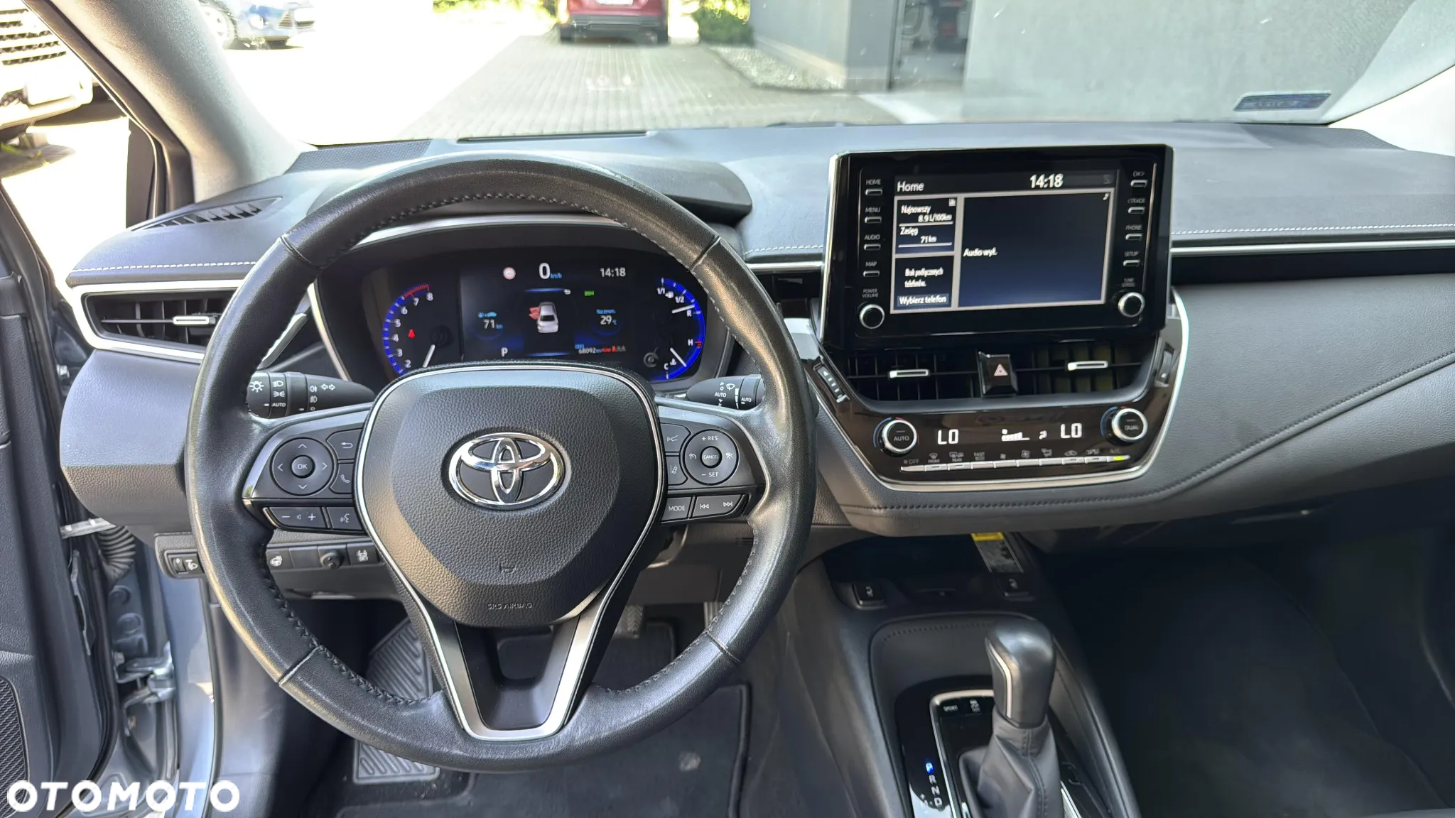 Toyota Corolla 1.6 Executive MS - 14