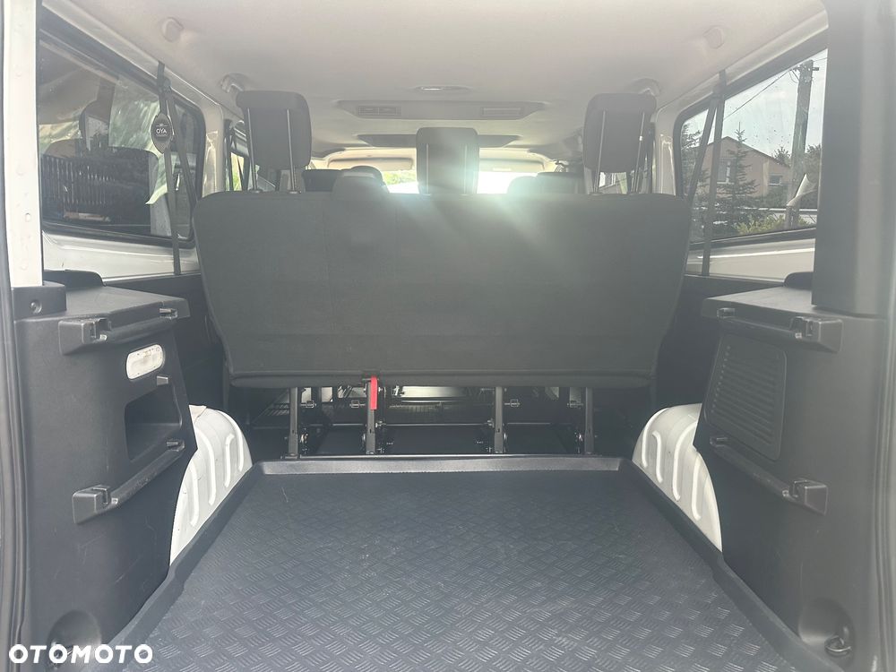 Renault Trafic - 6