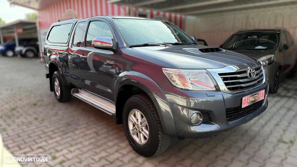 Toyota Hilux 2.5 D-4D 4WD CE - 11
