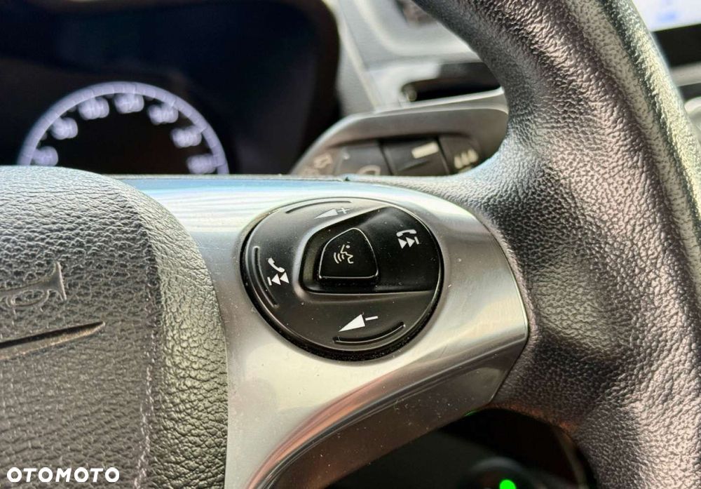 Ford Tourneo Connect Grand - 20