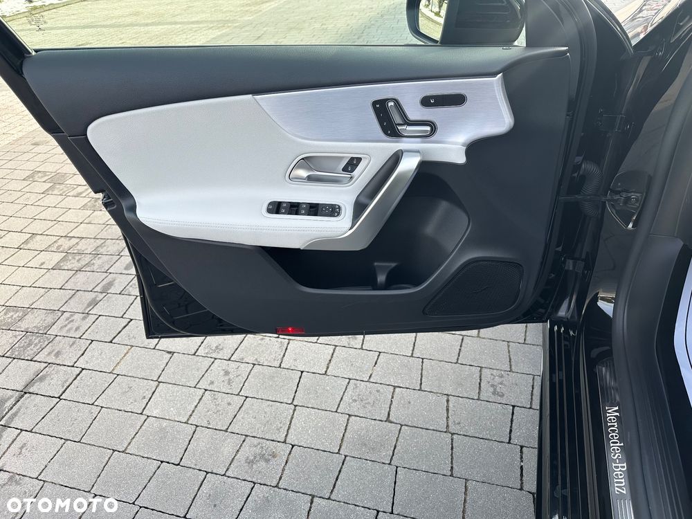 Mercedes-Benz Klasa A 200 AMG Line 7G-DCT - 10
