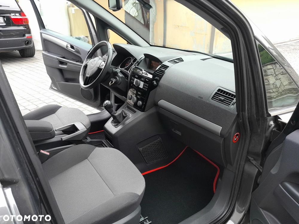 Opel Zafira 1.8 Enjoy - 17