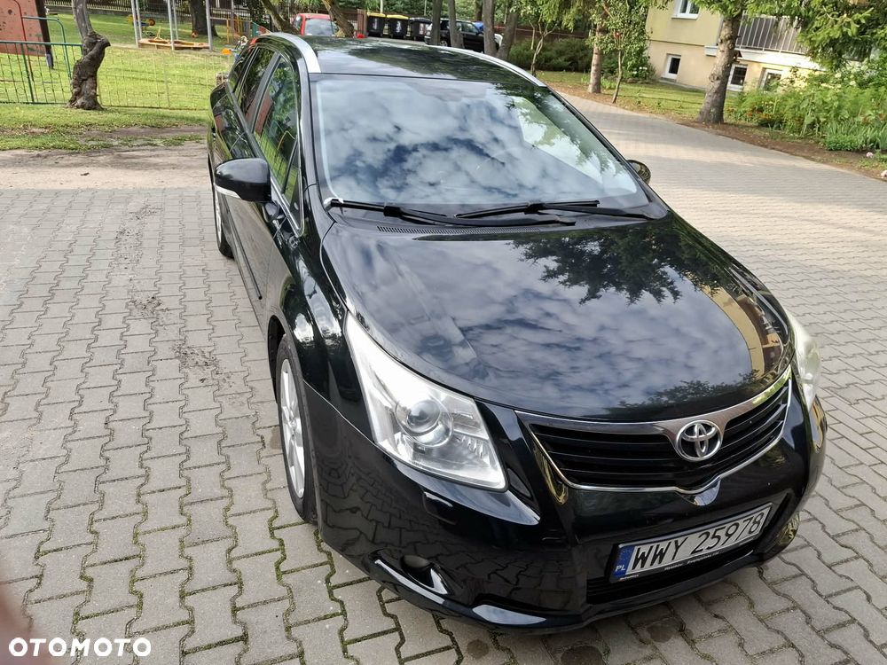Toyota Avensis 1.8 Business Edition - 8