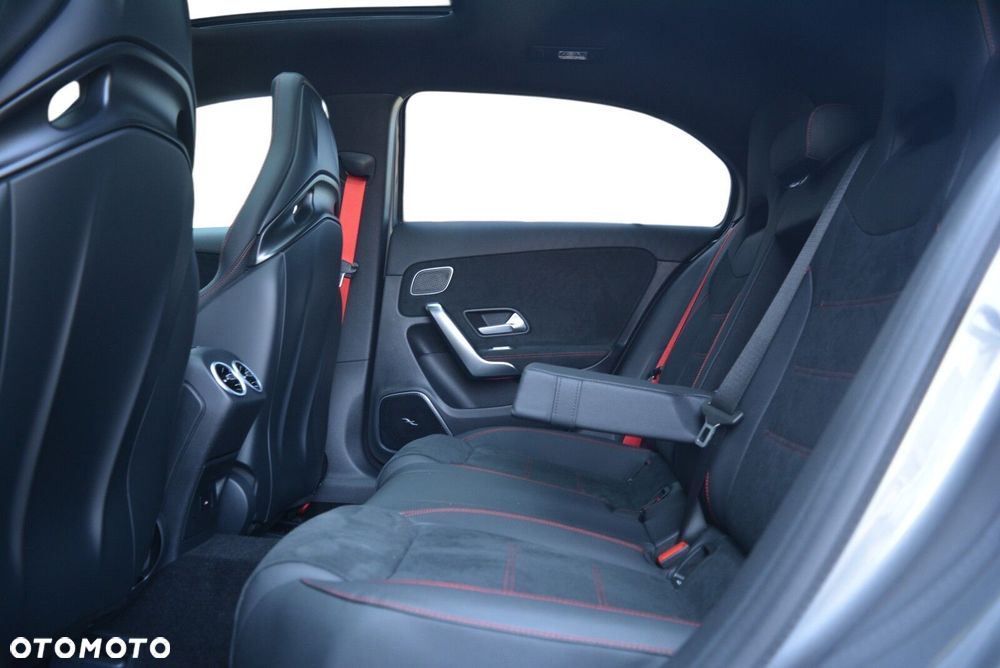 Mercedes-Benz Klasa A 45 S AMG 4-Matic 8G-DCT - 10