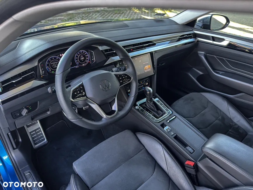 Volkswagen Arteon 2.0 TSI Elegance DSG - 24