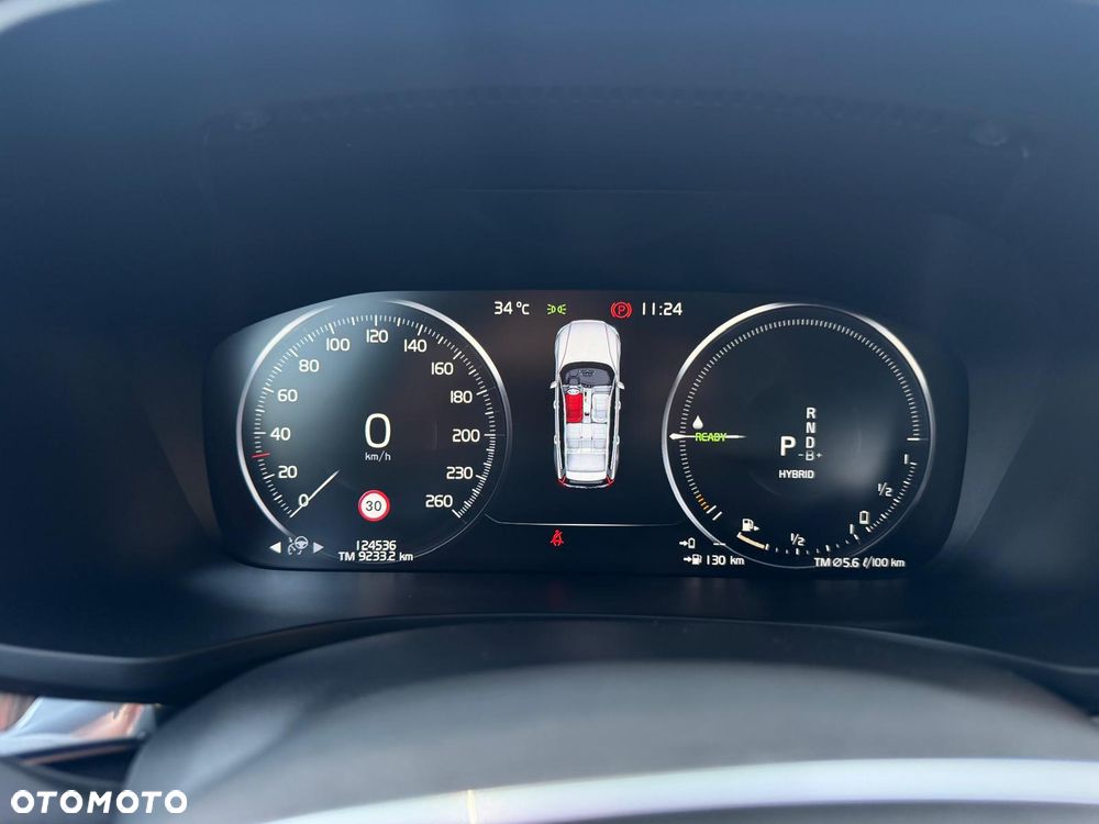 Volvo V60 T6 AWD Recharge Geartronic Inscription - 28