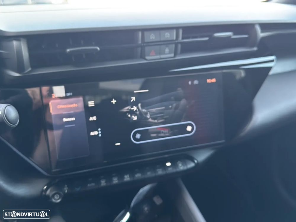 Alfa Romeo Junior 1.2 Speciale eDCT6 - 21