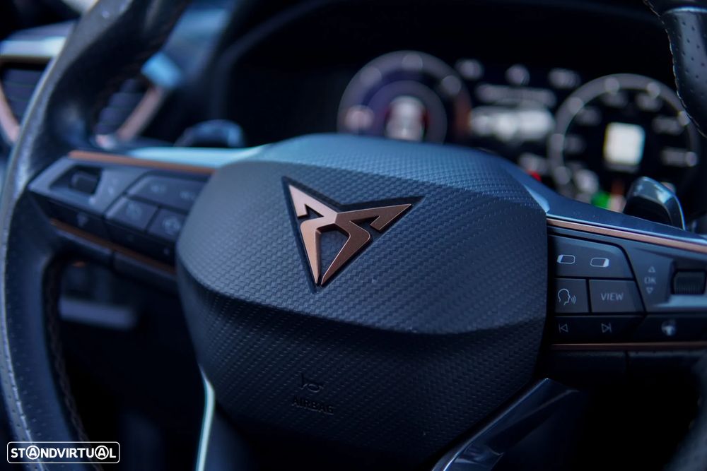 Cupra Formentor 1.4 e-Hybrid Plus DSG - 40