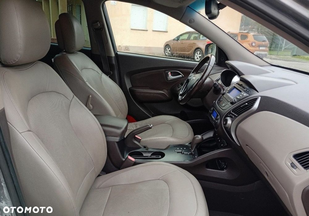 Hyundai ix35 - 14