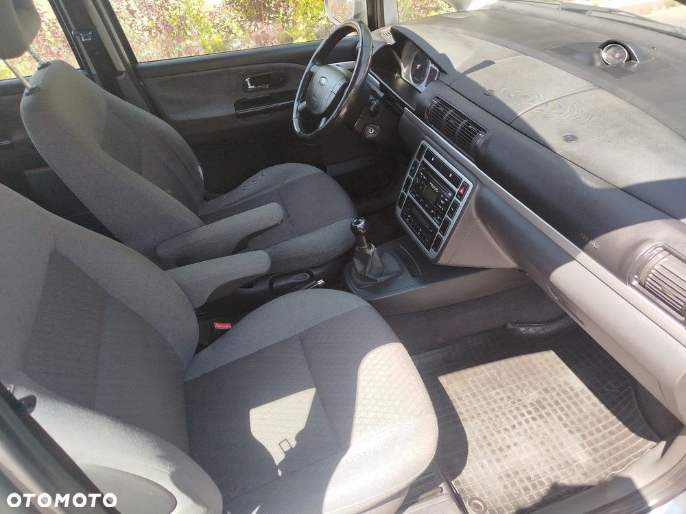 Ford Galaxy TDI Trend - 8