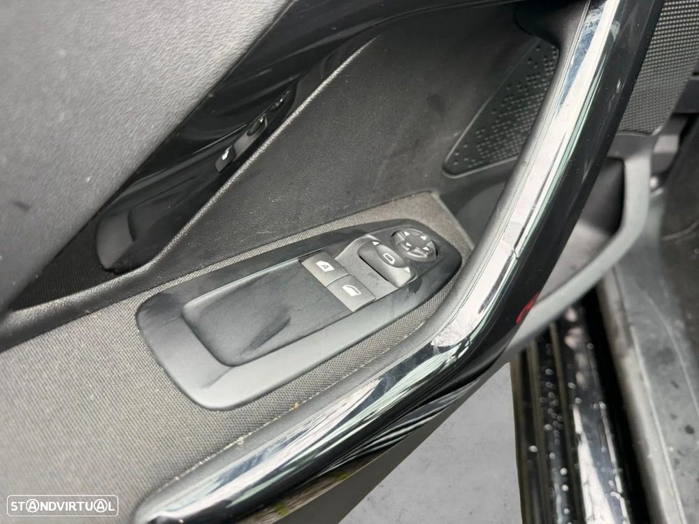 Peugeot 208 1.2 VTi Active - 10