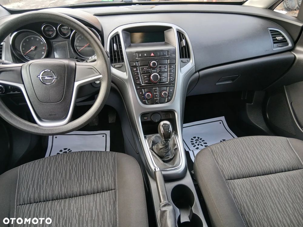 Opel Astra 1.6 Style - 22