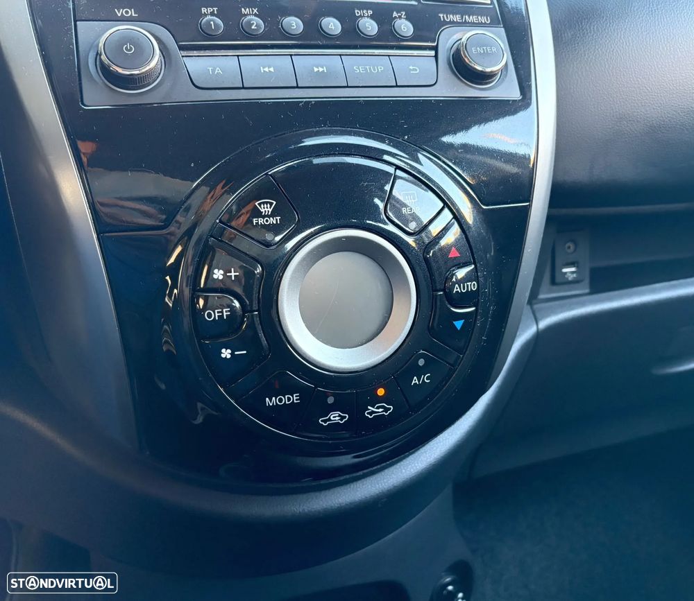 Nissan Micra 1.2 Tekna - 10