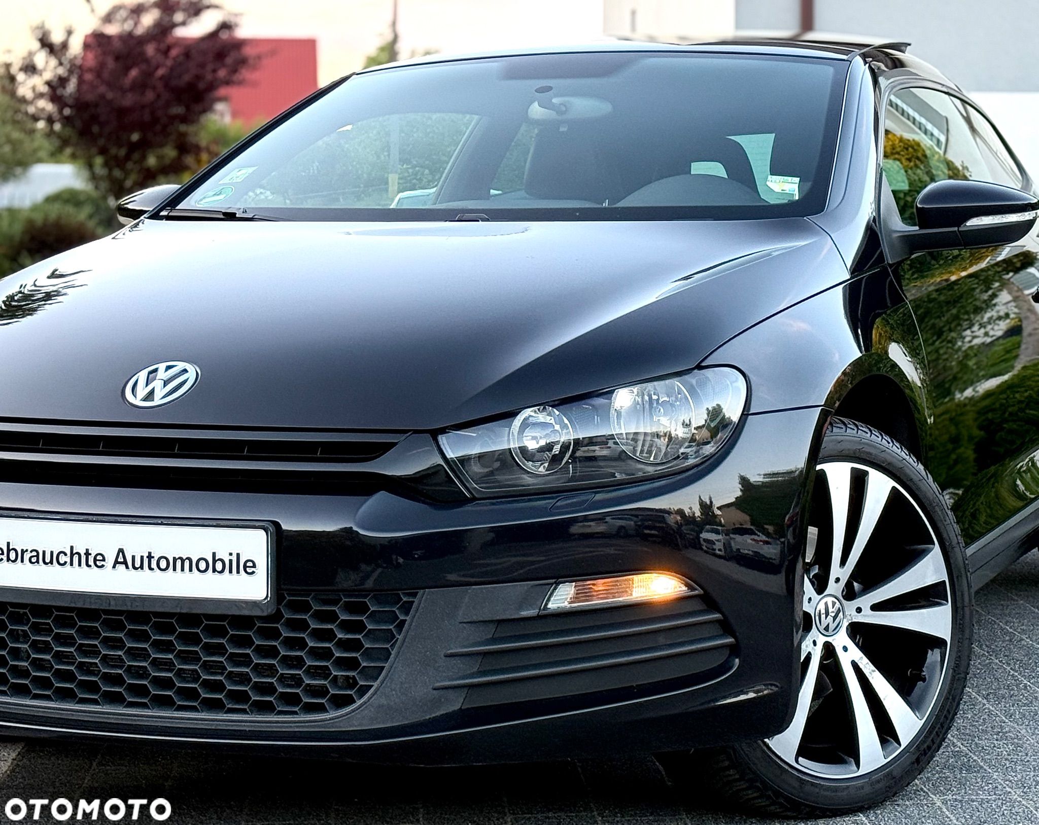 Volkswagen Scirocco 1.4 TSI BlueMotion Technology Edition - 1