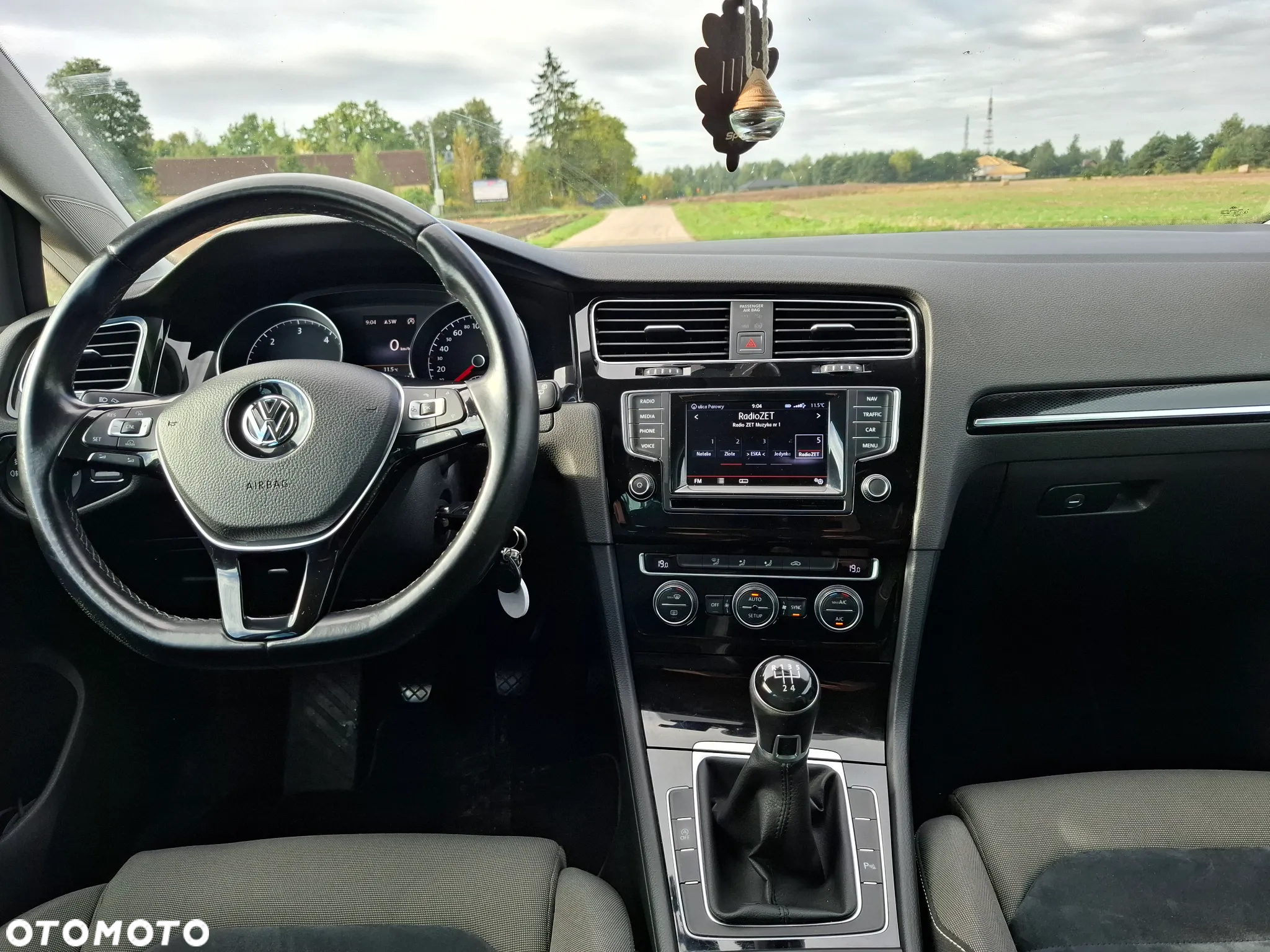 Volkswagen Golf VII 1.6 TDI BlueMotion Trendline - 20