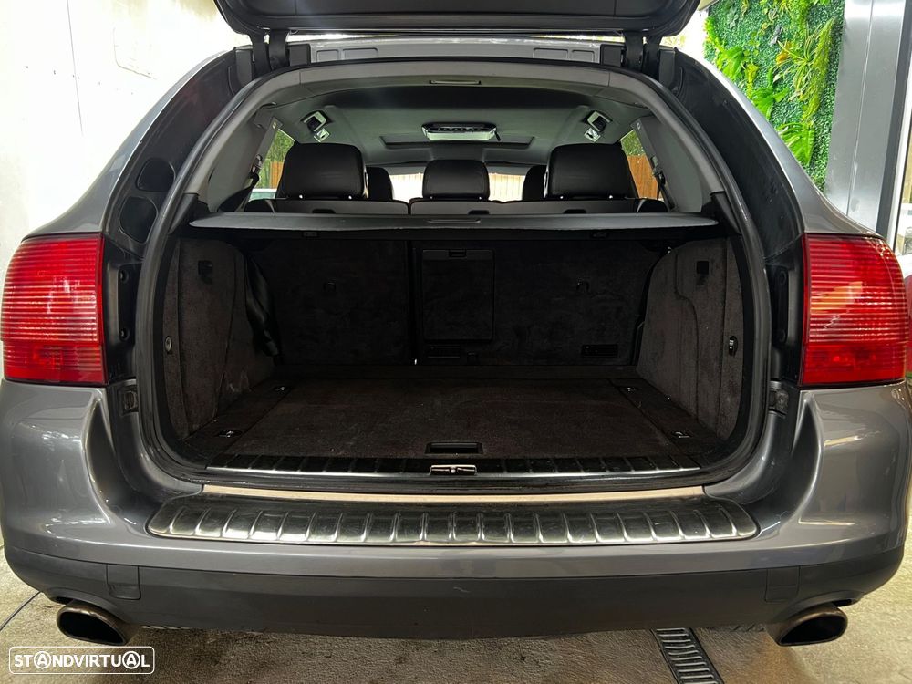 Porsche Cayenne S Tiptronic - 47