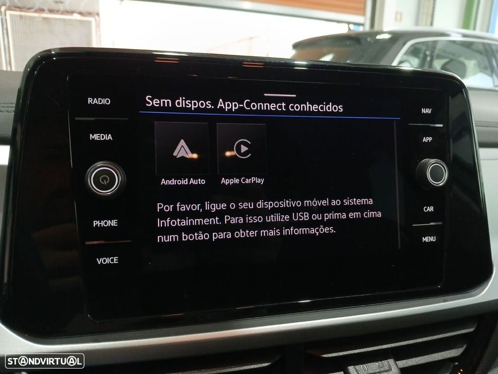 VW T-Roc 1.0 TSI Urban - 18