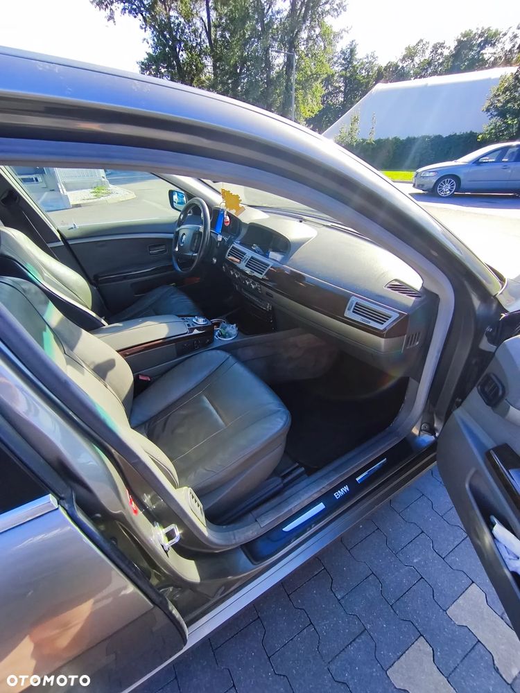 BMW Seria 7 730d - 8