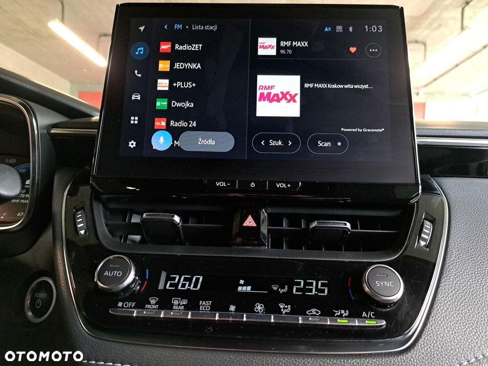 Toyota Corolla 1.8 Hybrid Style - 22